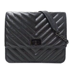 Chanel V stitch shoulder bag black lambskin hardware